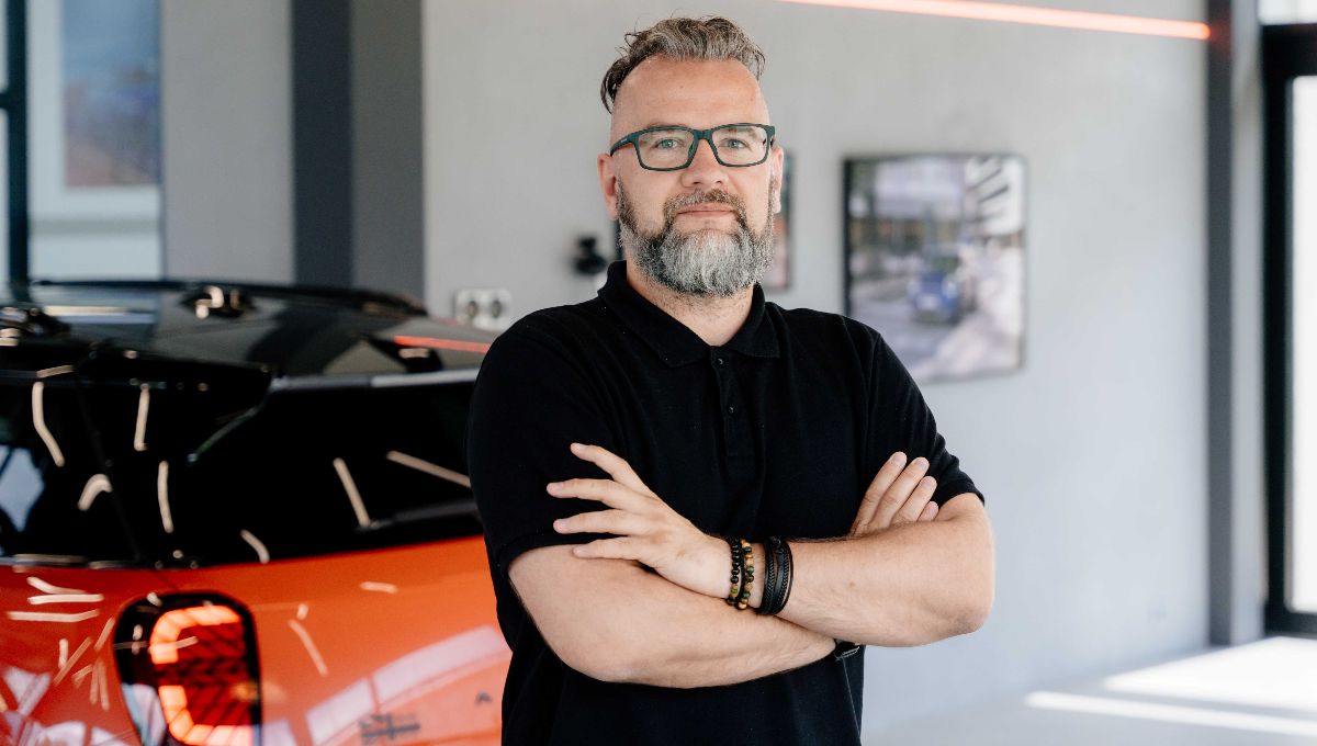 Bartosz Kot Doradca ds. Sprzedaży samochodów MINI